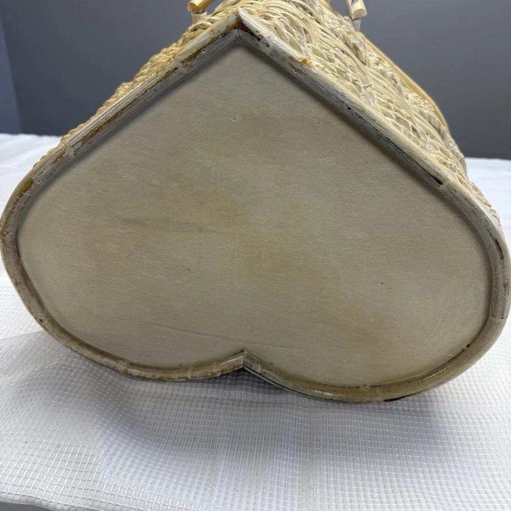 Vintage Heart Shaped Picnic Basket Large Sturdy Classic Woven Wicker Whitewash